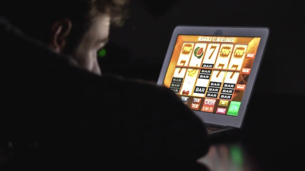 Crazy Time betting interface on lunatogel apk